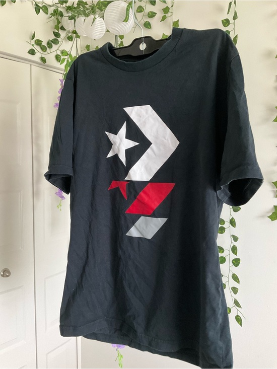 Converse Other - Converse Black Short Sleeve Tee with White and Red Chevron Star